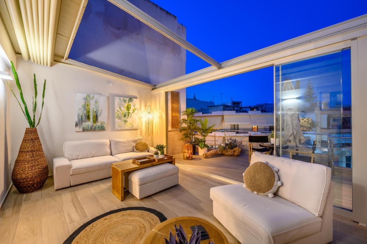 Fiorela'S Casa- A Stylish Loft Apartment In The Heart Of Preveza Exterior photo